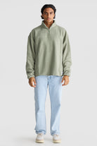 Male model is 183cm/6'0" and wearing a size large
